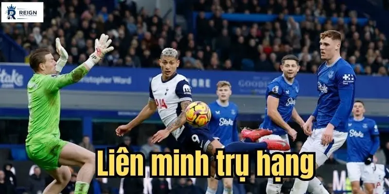 Các tín hiệu nâng cao quan hệ CLB, “liên minh trụ hạng” và bẫy cảm xúc